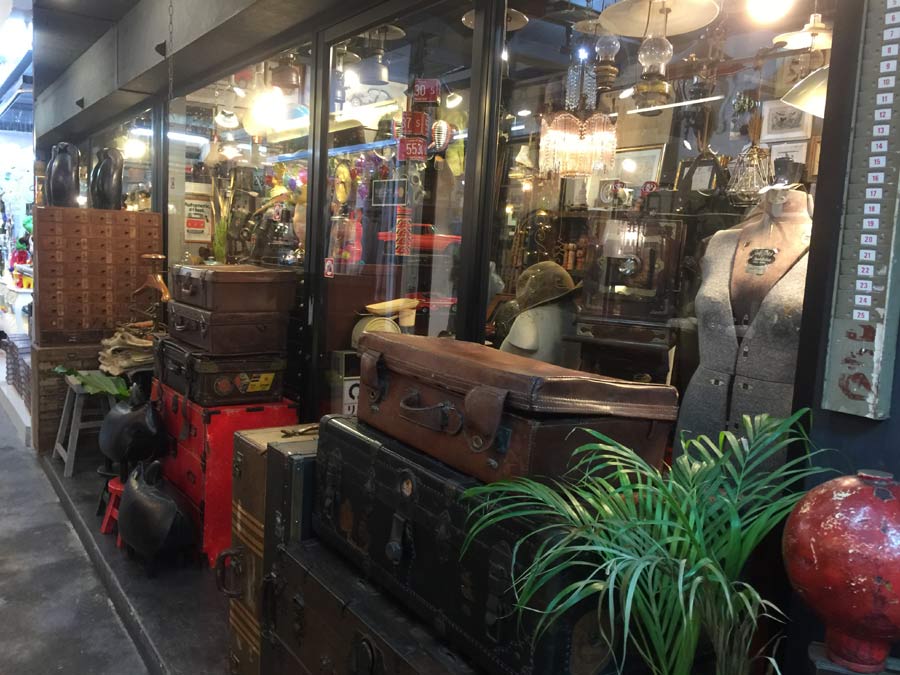 by eattravelandmore by eattravelandmore