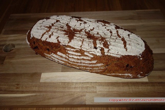 Tomaten-Rosmarin Brot – eattravelandmore